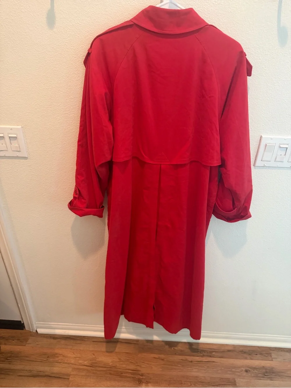 Burberry Red Double-Breasted Trench Coat with Gold Buttons - Picture 3 of 11